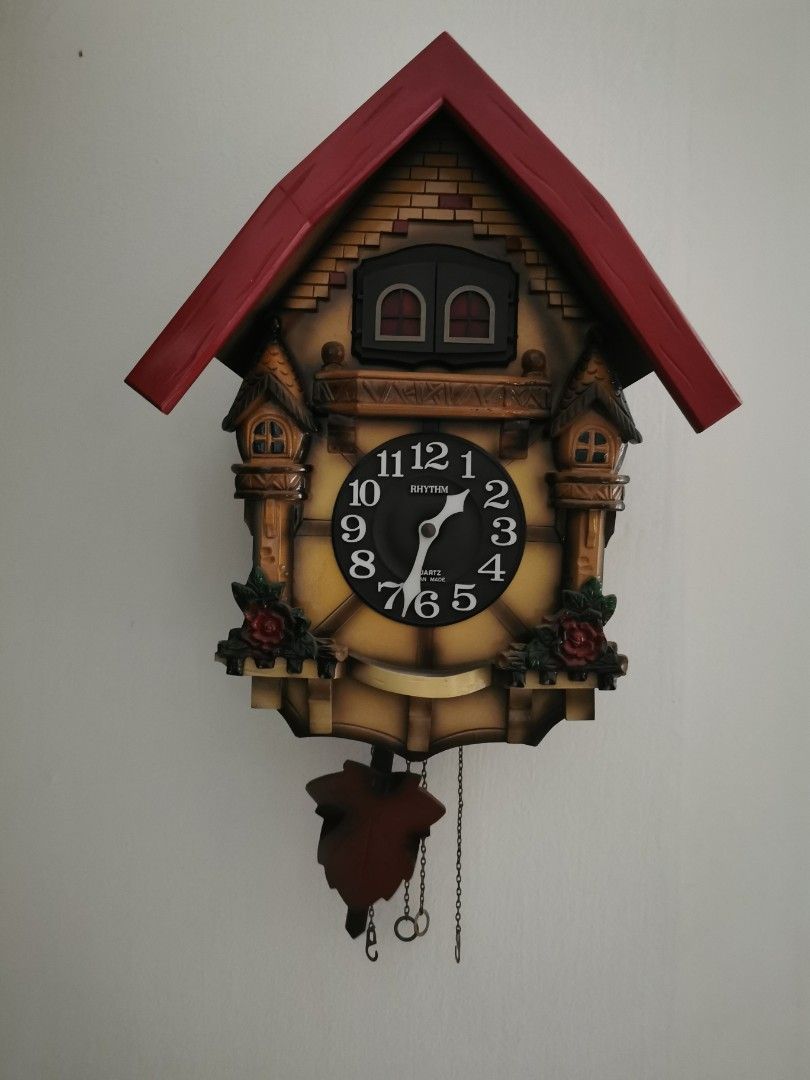 Rhythm Cuckoo clock, Furniture & Home Living, Home Decor, Clocks on