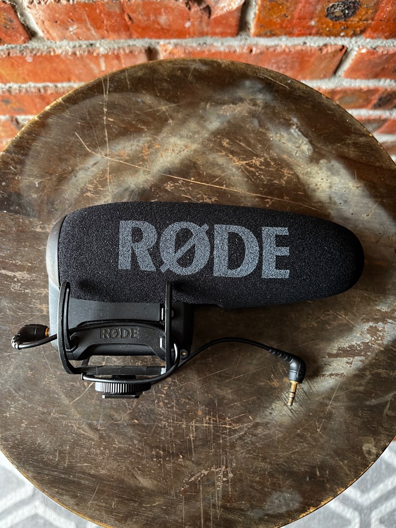 Rode Video Mic Pro Plus, Audio, Microphones on Carousell