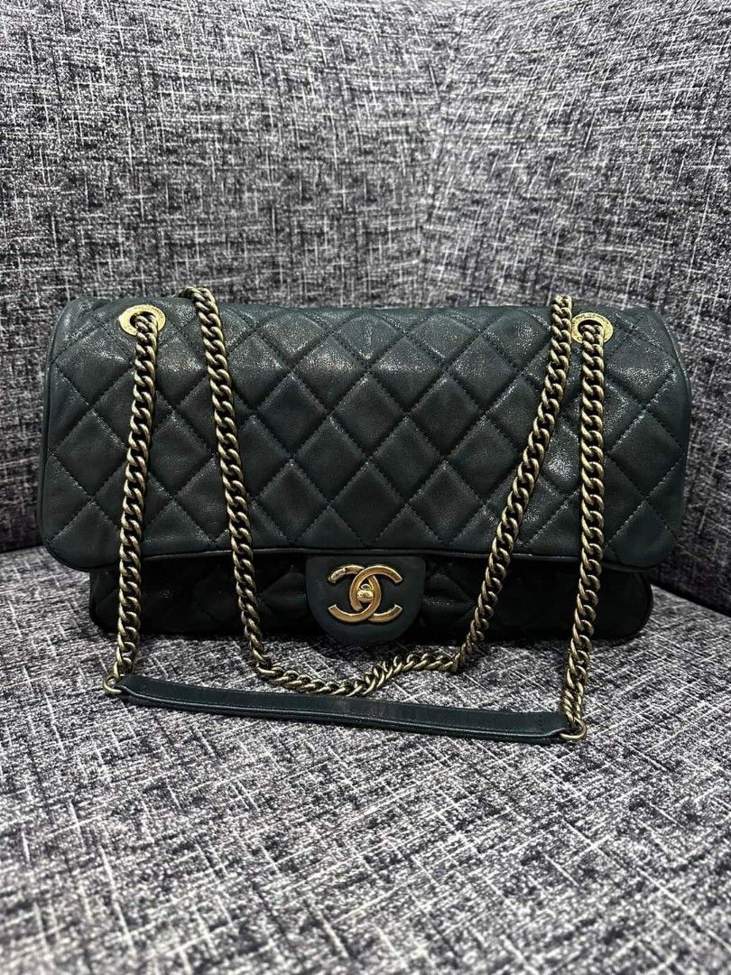 Rue cambon (Category: Luxury Bags & Wallets) located in Butuan. Submitted by jen_pre (Listing ID 1199669527, Image 1). Description: .