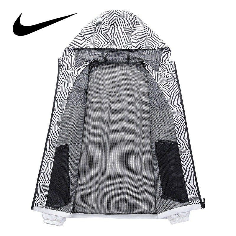 5xl nike windbreaker top