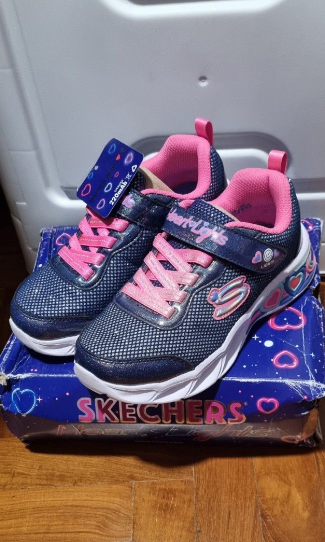 Girls sales skechers sale