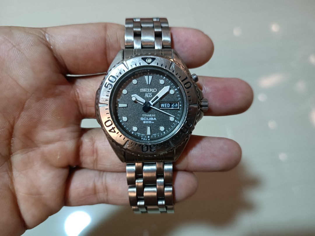 Seiko AGS titanium grey ghost, Men's Fashion, Watches & Accessories,  Watches on Carousell