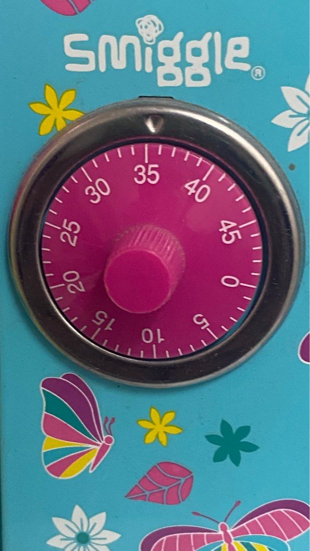 SMIGGLE MONEY BOX TABUNG, Hobbies & Toys, Collectibles & Memorabilia