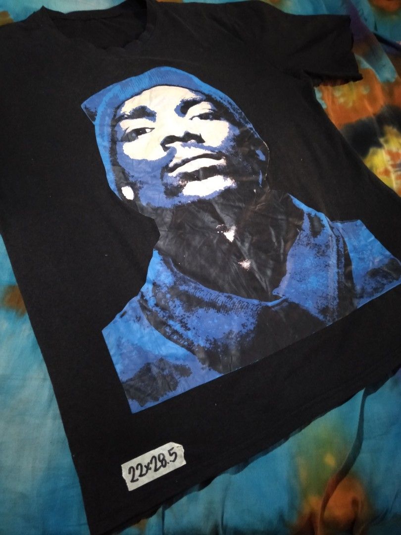 Snoop Dogg big print no tags (Category: Tshirts & Polo Shirts ) located in Batangas. Submitted by sablay_thrift_tiedyes (Listing ID 1199687113, Image 2). Description: see pics of details pm for more info add sf.