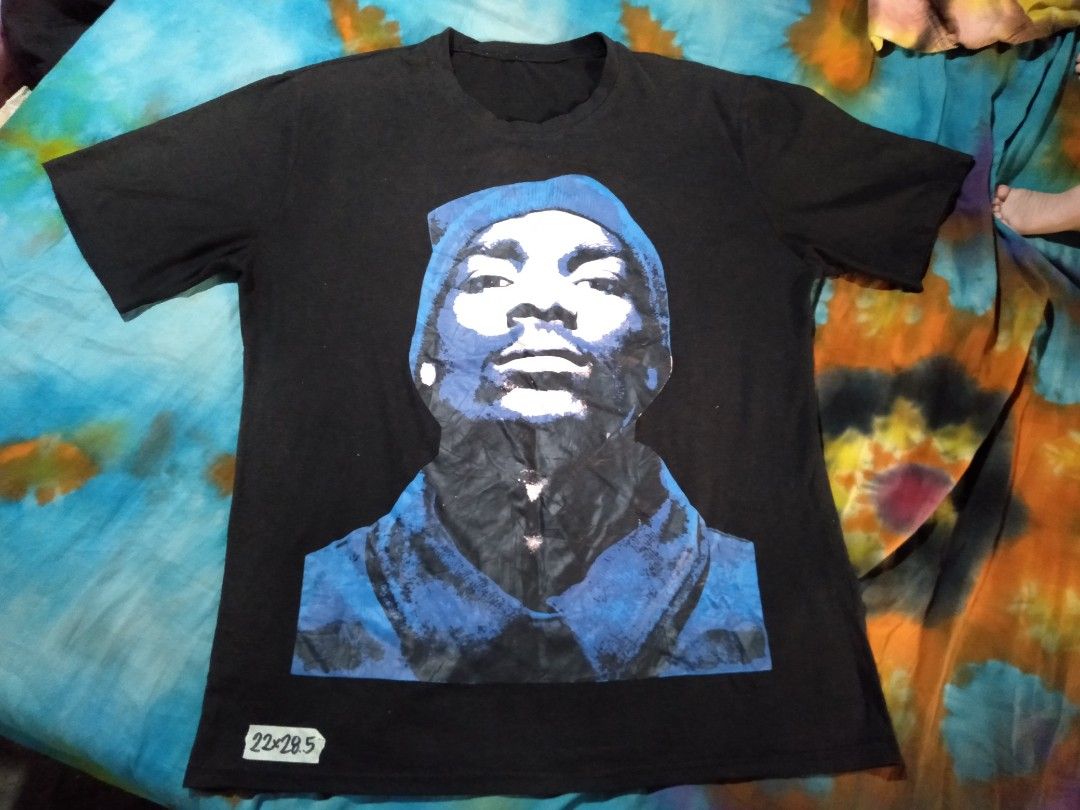 Snoop Dogg big print no tags (Category: Tshirts & Polo Shirts ) located in Batangas. Submitted by sablay_thrift_tiedyes (Listing ID 1199687113, Image 1). Description: see pics of details pm for more info add sf.