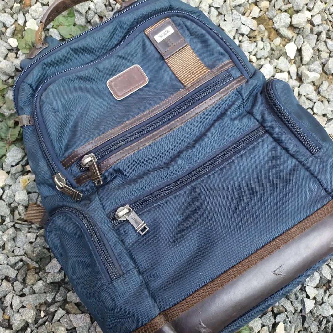 Tumi Backpack Alpha Bravo knox, Barang Mewah, Tas & Dompet di Carousell