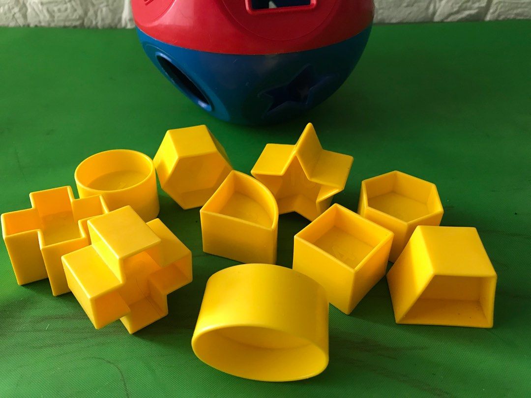 Tupperware Shape Sorter, Hobbies & Toys, Toys & Games on Carousell