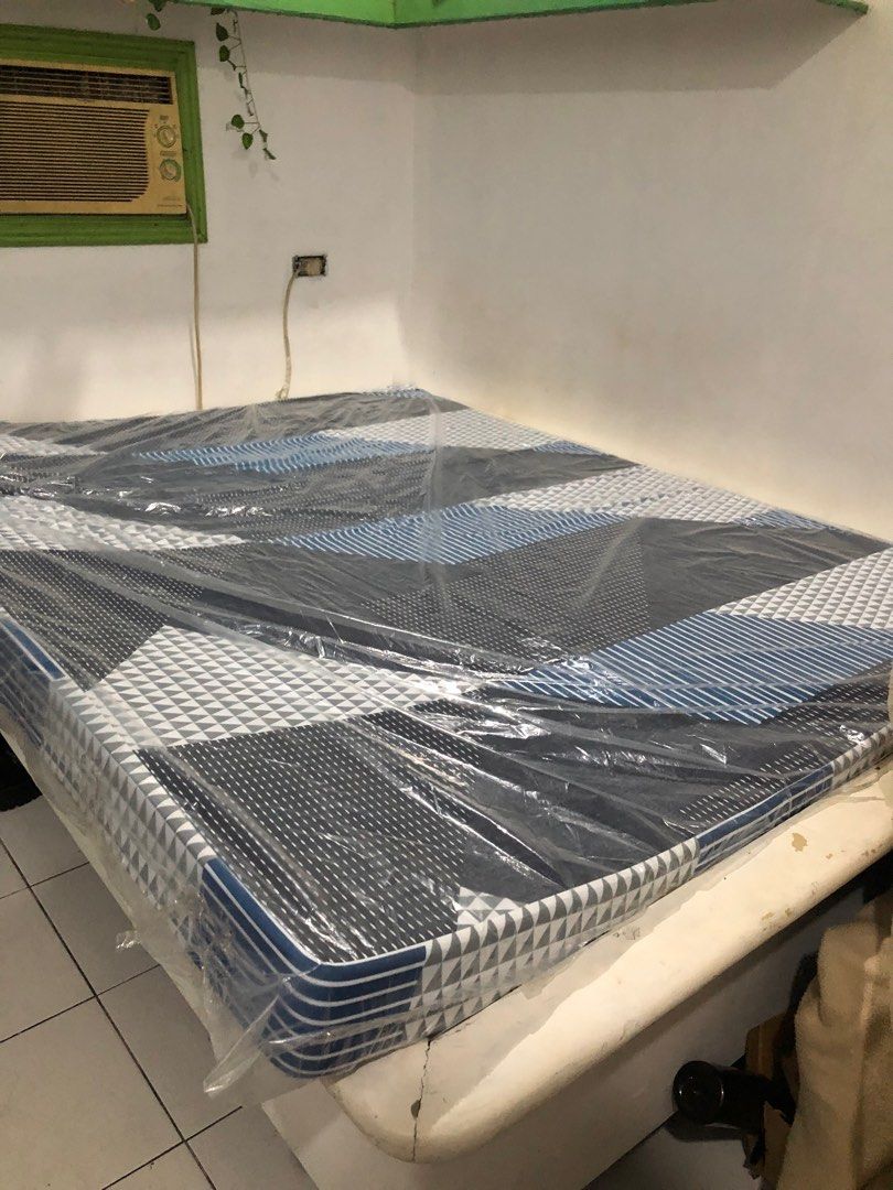 Uratex Queen Size Mattress, Furniture & Home Living, Furniture, Bed