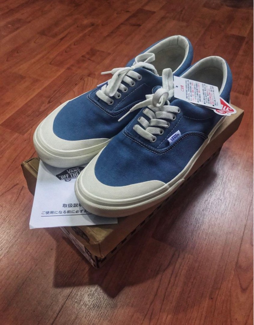 Vans v95 hot sale half moon era
