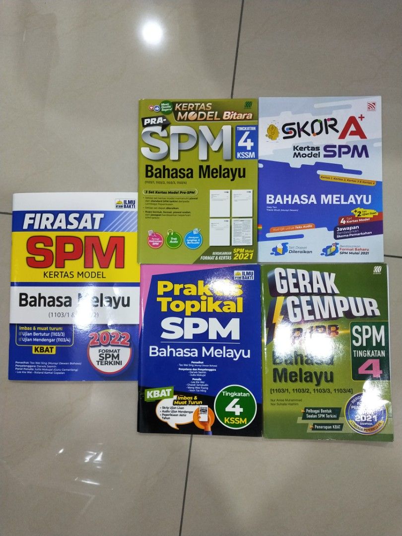 WTS FORM 4 SPM BAHASA MELAYU BM reference book practice module ILMU