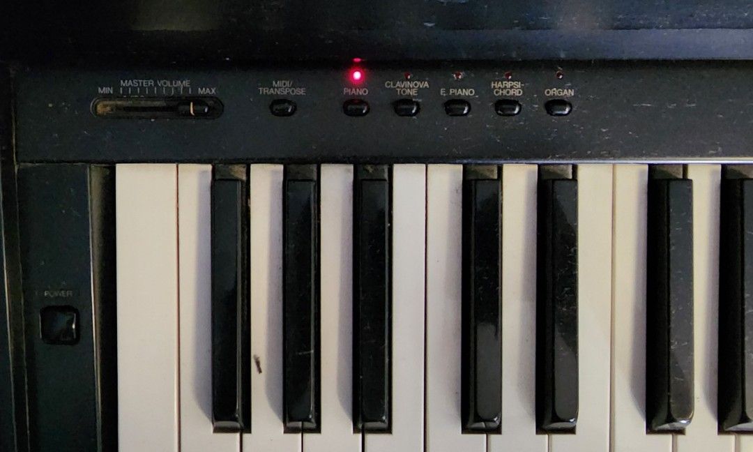 Yamaha Clavinova CLP 260 Digital Piano, Hobbies & Toys, Music & Media