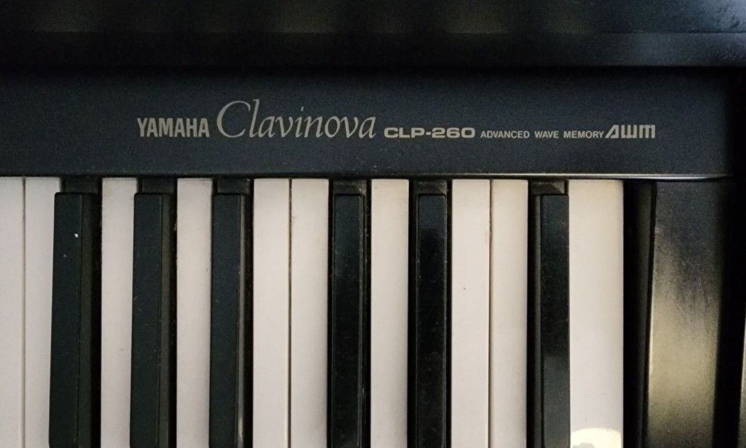 Yamaha Clavinova CLP 260 Digital Piano, Hobbies & Toys, Music & Media