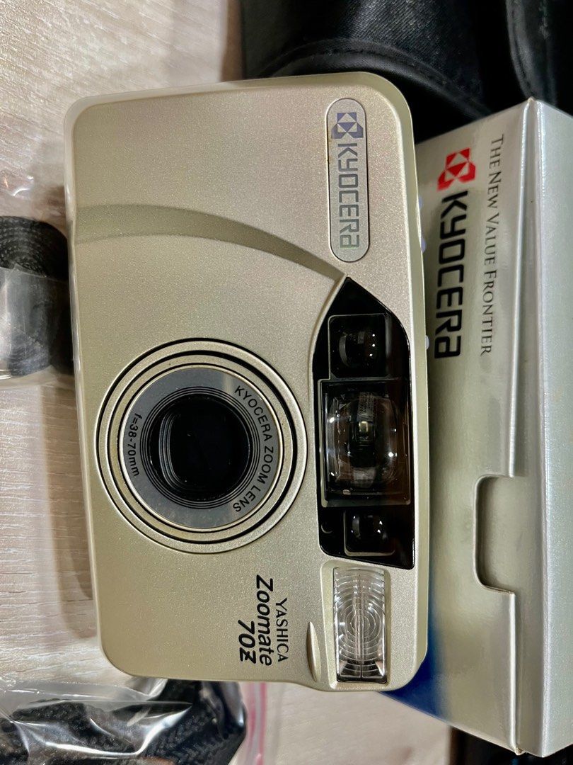 YASHICA EZ Zoom70 Camera, Photography, Cameras on Carousell