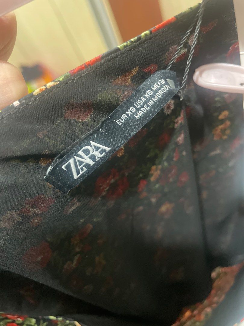 ZARA Floral Dress (Category: Dresses) located in Quezon City. Submitted by TheOtherOptionPH (Listing ID 1199738363, Image 3). Description: All SFs to be paid by customer Reservation only up to 6pm of day said to be purchased. Thank you! Kindly update on your own. 🫶🏻♥️.