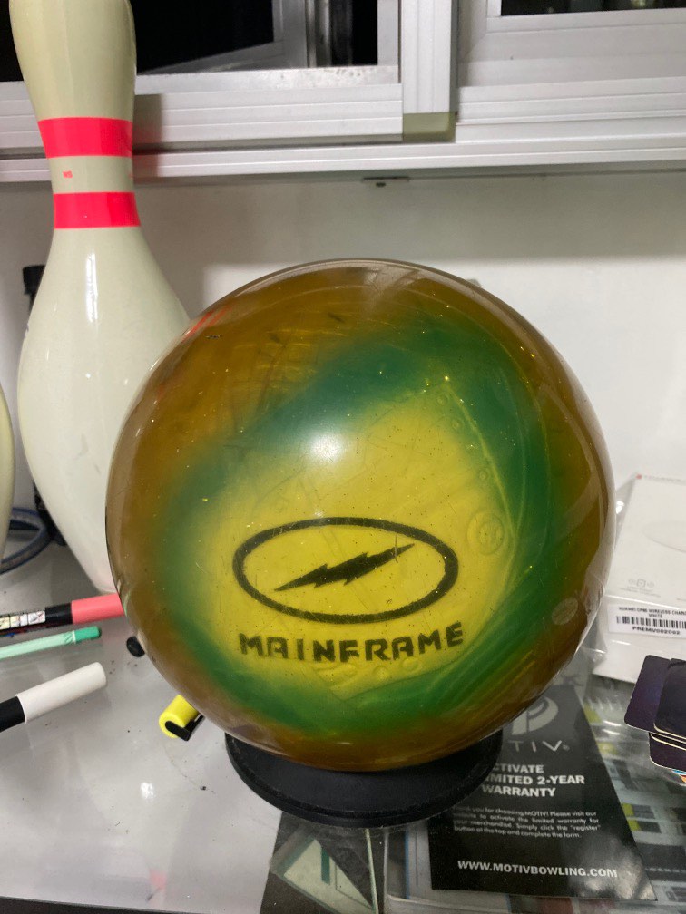 15lbs mainframe storm bowling ball, Sports Equipment, Sports & Games ...