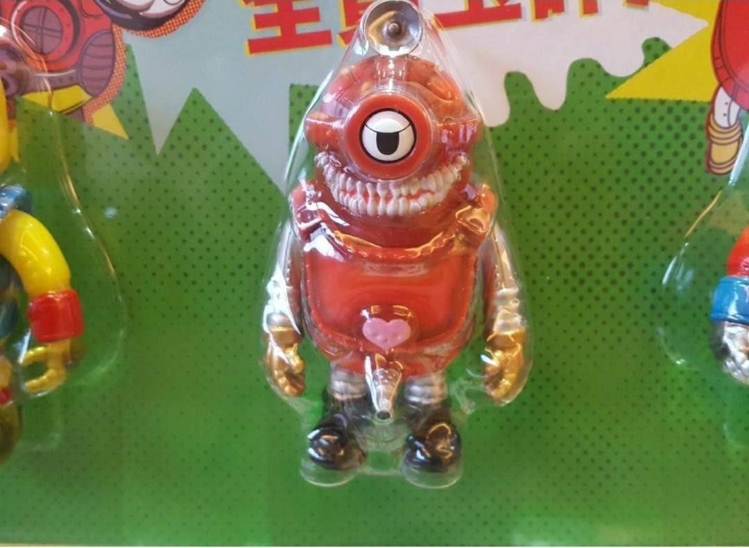 超絶希少　別格品　無数に広がる朱砂と無限の眼　無限の福運や財運が思いのまま　チベット産　老古　無限眼天珠　縦59.7mm×横14.6mm ニットー グラップラー 325⁄50R22 4本セット 中古品 約8部山