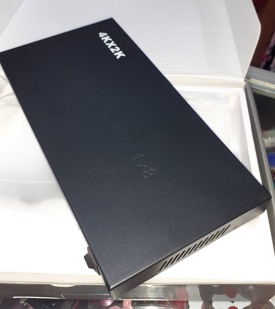 8ports hdmi splitter 1x8 (Category: Office & Business Technology) located in Quezon City. Submitted by goodviberco (Listing ID 1199876512, Image 3). Description: .