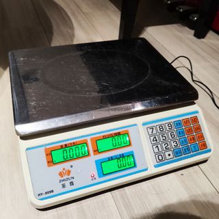 （分類：）位於 。 由 ThriftHut 提交（商品編號 1199922908，圖片 1）。簡介： 。