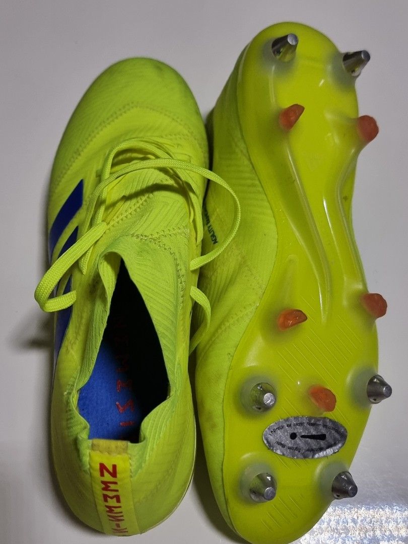 Adidas Soccer Boots, Sports Equipment, Sports & Games, Racket & Ball