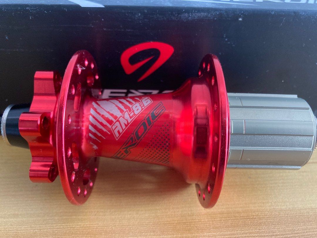 Aeroic hubs 6 pawls discount price