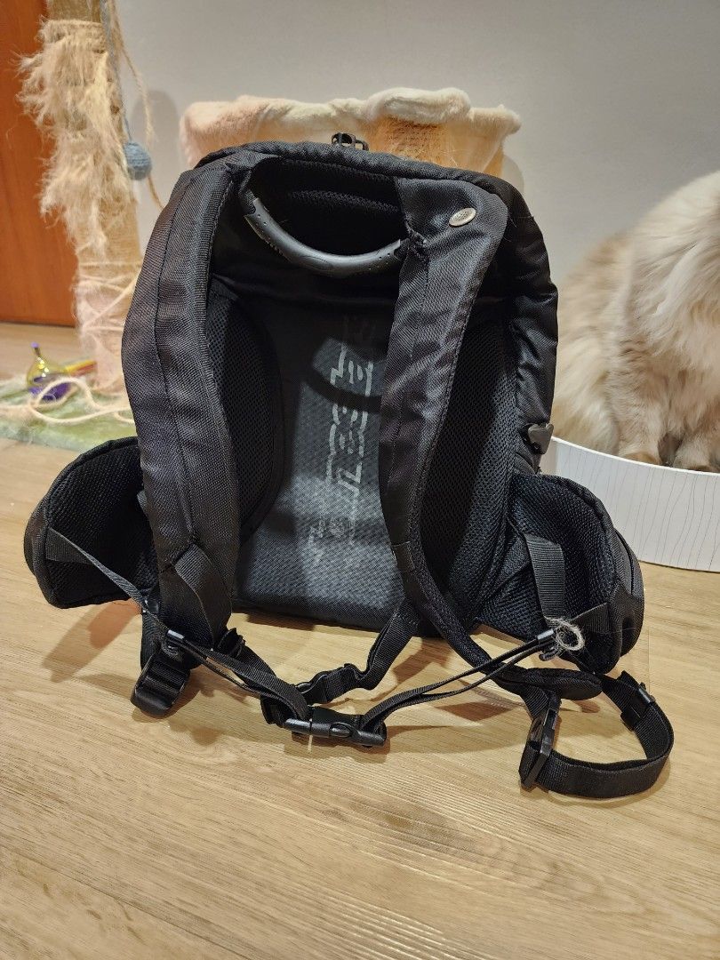 Lelong ALPINESTARS Charger Rider Backpack Men s Fashion