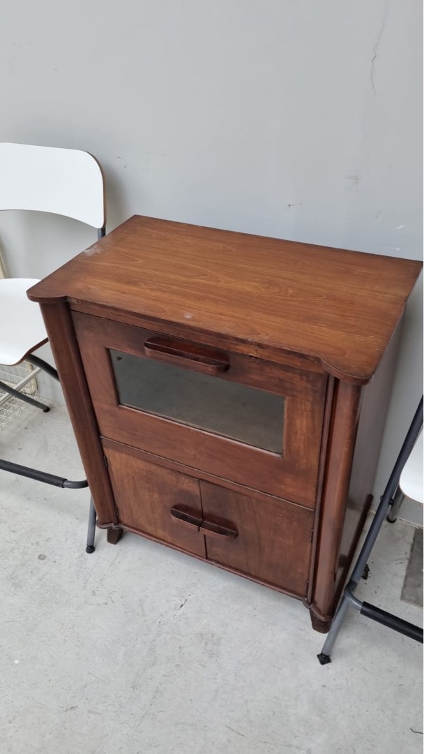 Antique Gramophone Furniture & Home Living, Furniture, Shelves