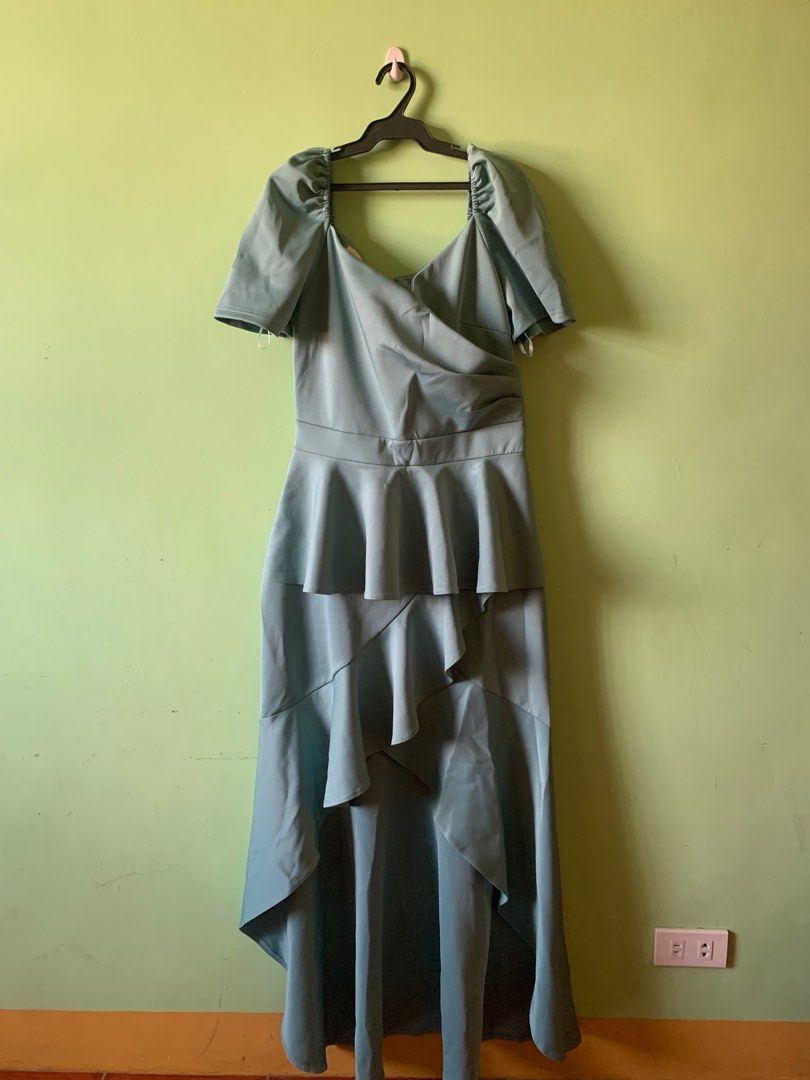 Apartment 8 gowns Clearance
