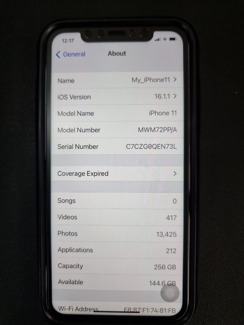 Apple iPhone 11 Black 256 GB (Category: iPhone 11 Series) located in Manila. Submitted by x_feb_99 (Listing ID 1199857341, Image 3). Description: Original Apple iPhone 11, 256 GB Black iOS updated to 16.1.1 Orig box and accessories Lightly used as secondary phone only Well maintained, no scratches, no dents.