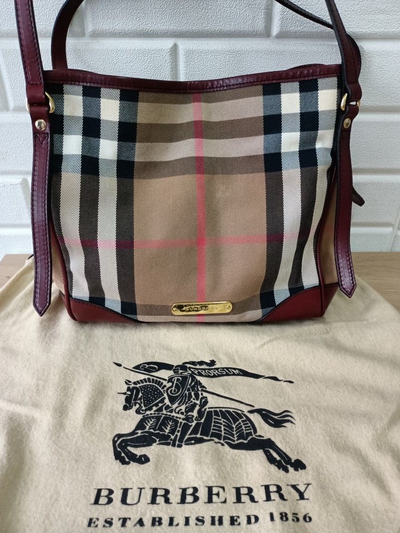 AUTHENTIC BURBERRY CANTER HORSEFERRY LEATHER CANVAS CHECK TOTE BAG, Luxury,  Bags & Wallets on Carousell