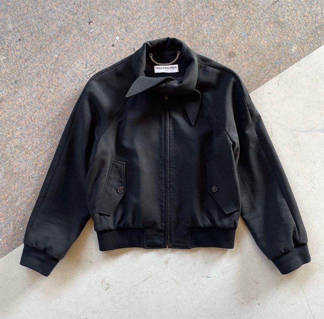 Balenciaga fw17 store