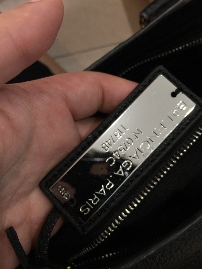 Balenciaga mini city black Barang Mewah Tas Dompet di Carousell