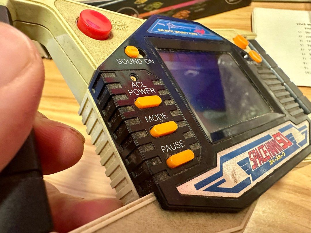 童年回憶，Bandai Spacehawk 50 手提電子遊戲機, 興趣及遊戲, 玩具