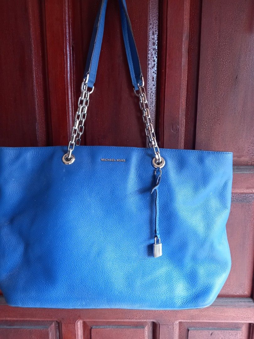 Blue Michael Kors, Women's Fashion, Bags & Wallets, Purses & Pouches on  Carousell