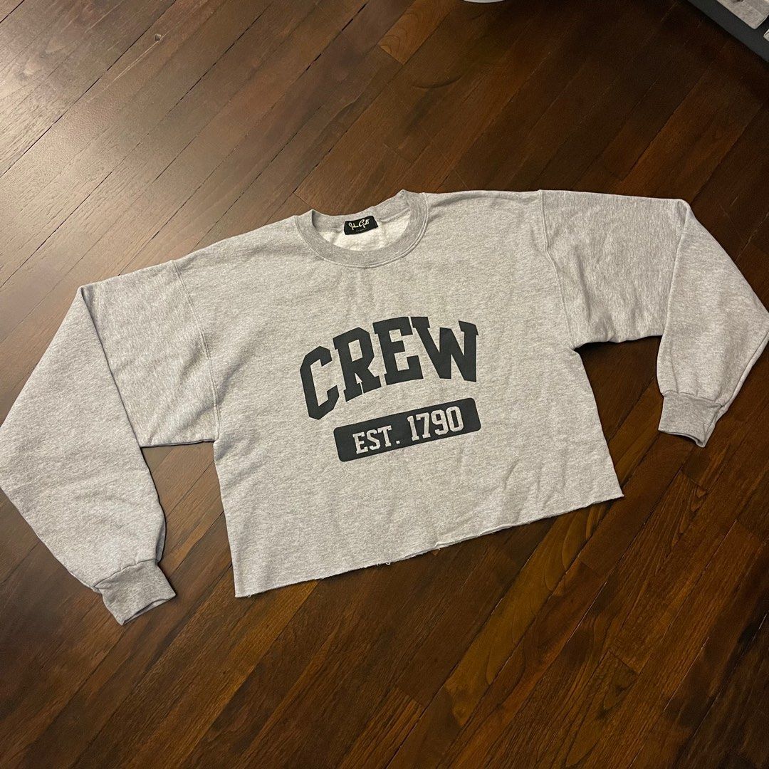 Crew est 1790 cropped sweatshirt outlet