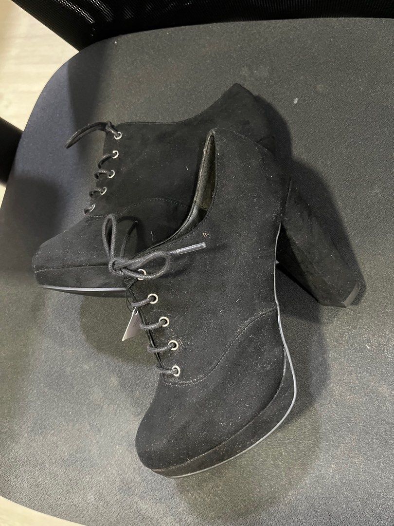 Newlook best sale chunky boots
