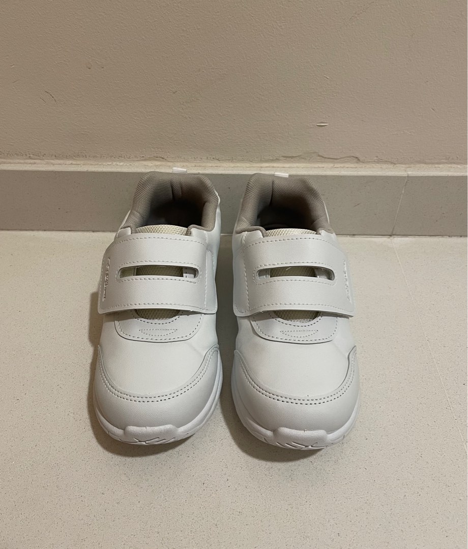Brand new Bata white school shoes, Babies & Kids, Babies & Kids Fashion