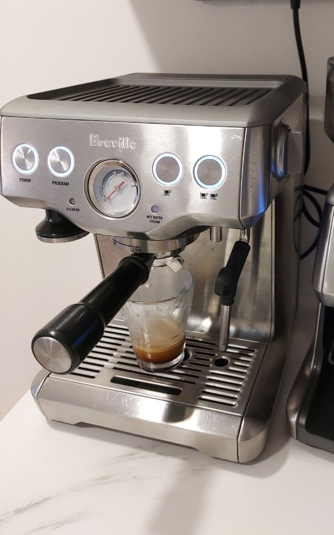 Breville the Infuser (espresso machine), TV & Home Appliances, Kitchen