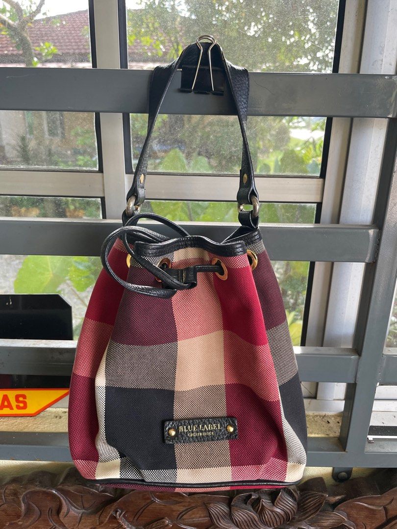 Burberry blue label bucket bag outlet