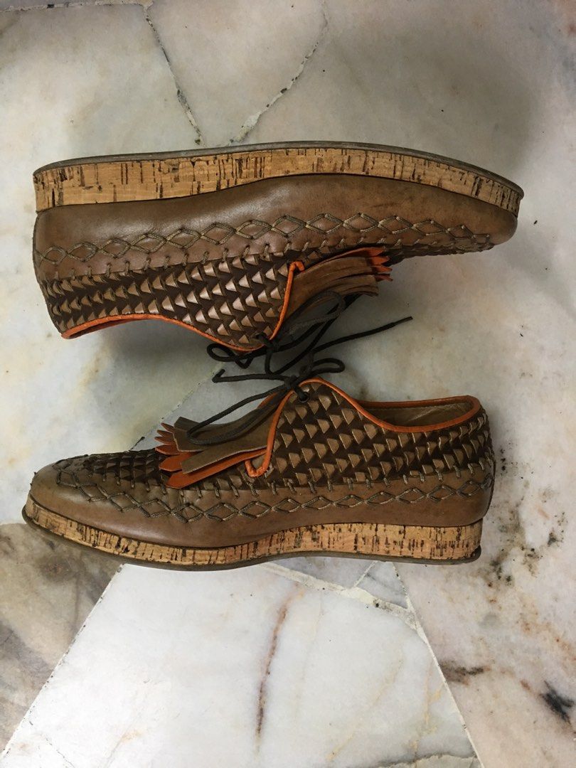 Burberry woven tassels deck shoes