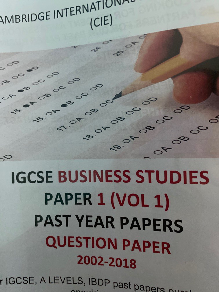 Cambridge IGCSE CIE Past year papers business studies paper1, Hobbies & Toys, Books & Magazines