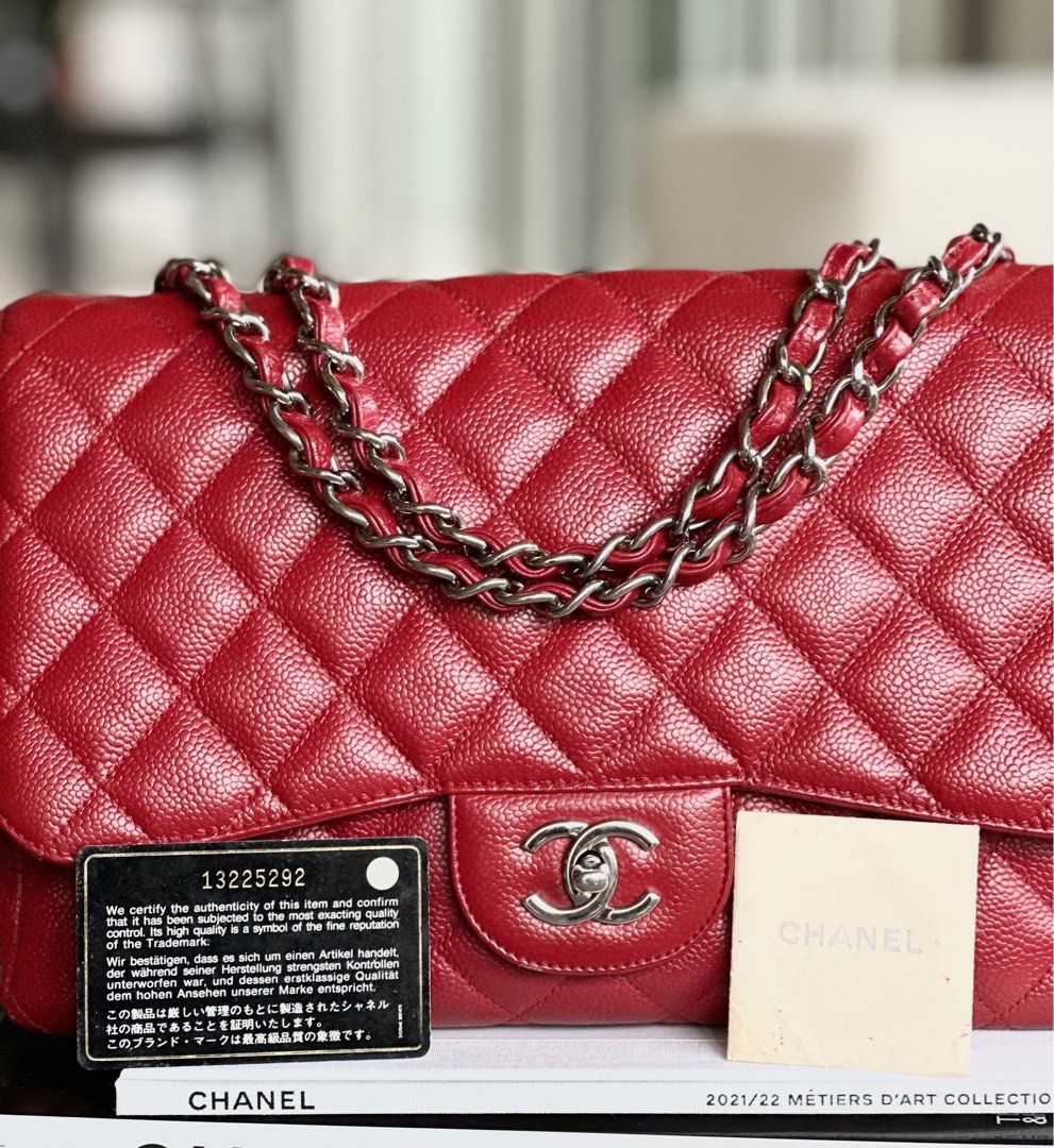 Chanel clearance jumbo red