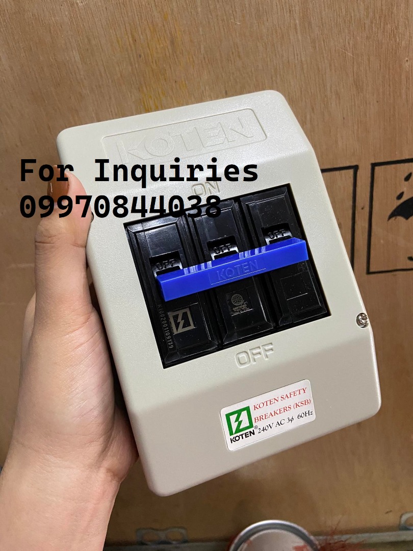 Circuit Breaker 3 Poles, Commercial & Industrial, Industrial Equipment