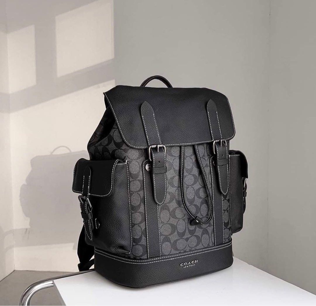 Coach Hudson Backpack (Category: Luxury Bags & Wallets) located in Rizal. Submitted by LuxbyMarifrance (Listing ID 1199828913, Image 2). Description: .