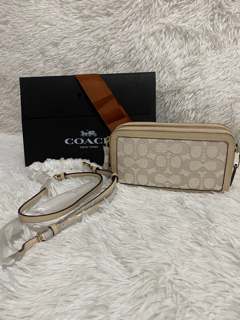 Coach kira (Category: Luxury Bags & Wallets) located in Pasig City. Submitted by jackie_ginger (Listing ID 1200003818, Image 1). Description: Onhand with tag and care card 💯 orig.