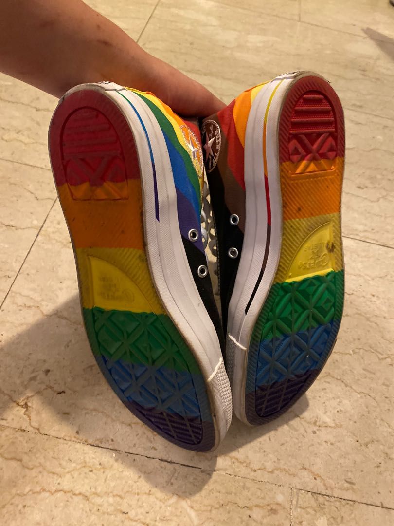 Converse online pride line