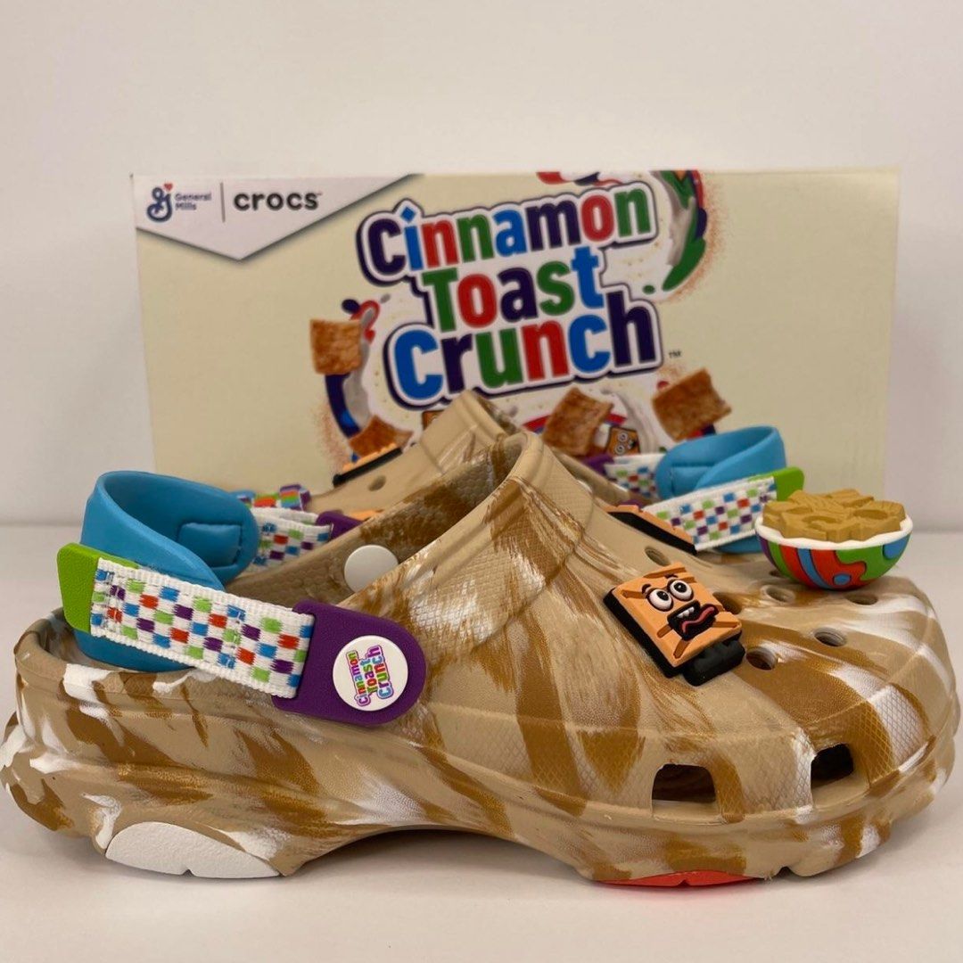 CROCS Clogs Cinnamon Toast Crunch Limited Edition Chai White Kids Junior  Size J3