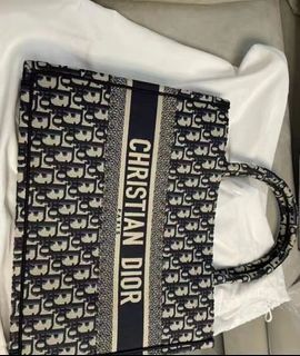 Dior tote bag small size with invoice and ID card