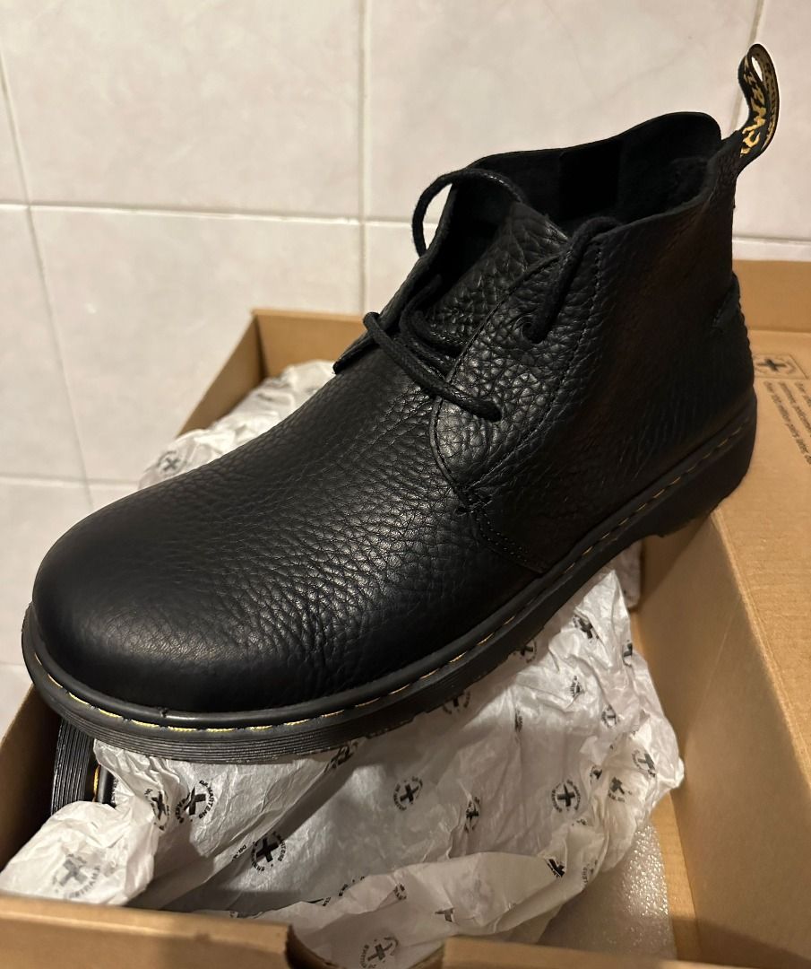 Dr martens black hot sale grizzly