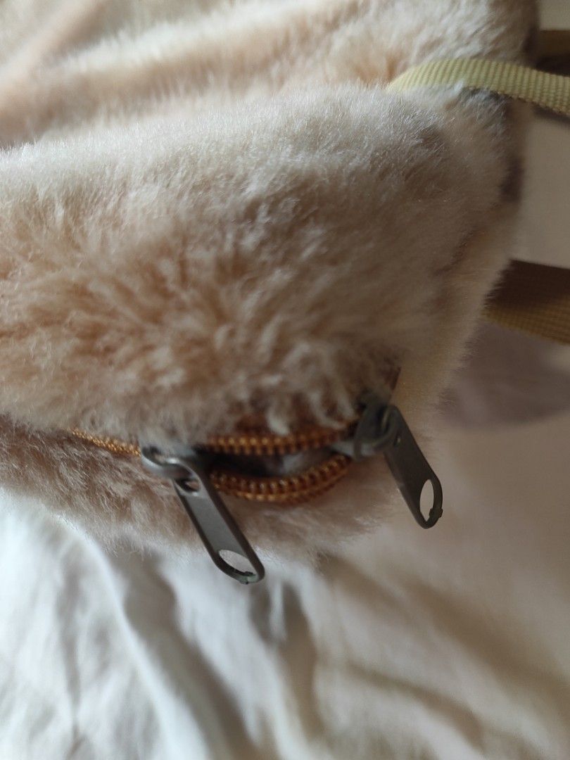 Fluffy laptop outlet case