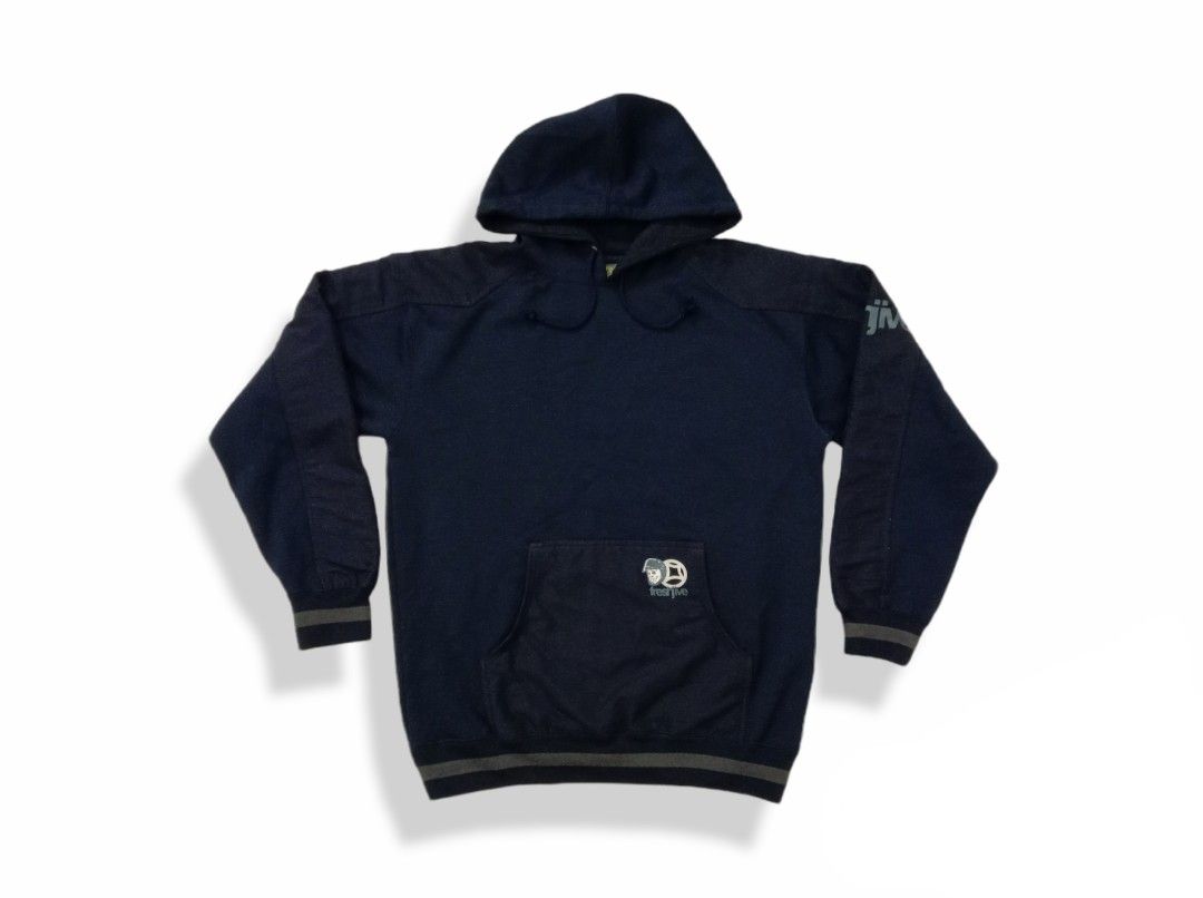 Freshjive Hoodie Men s Fashion Coats Jackets and Outerwear on Carousell